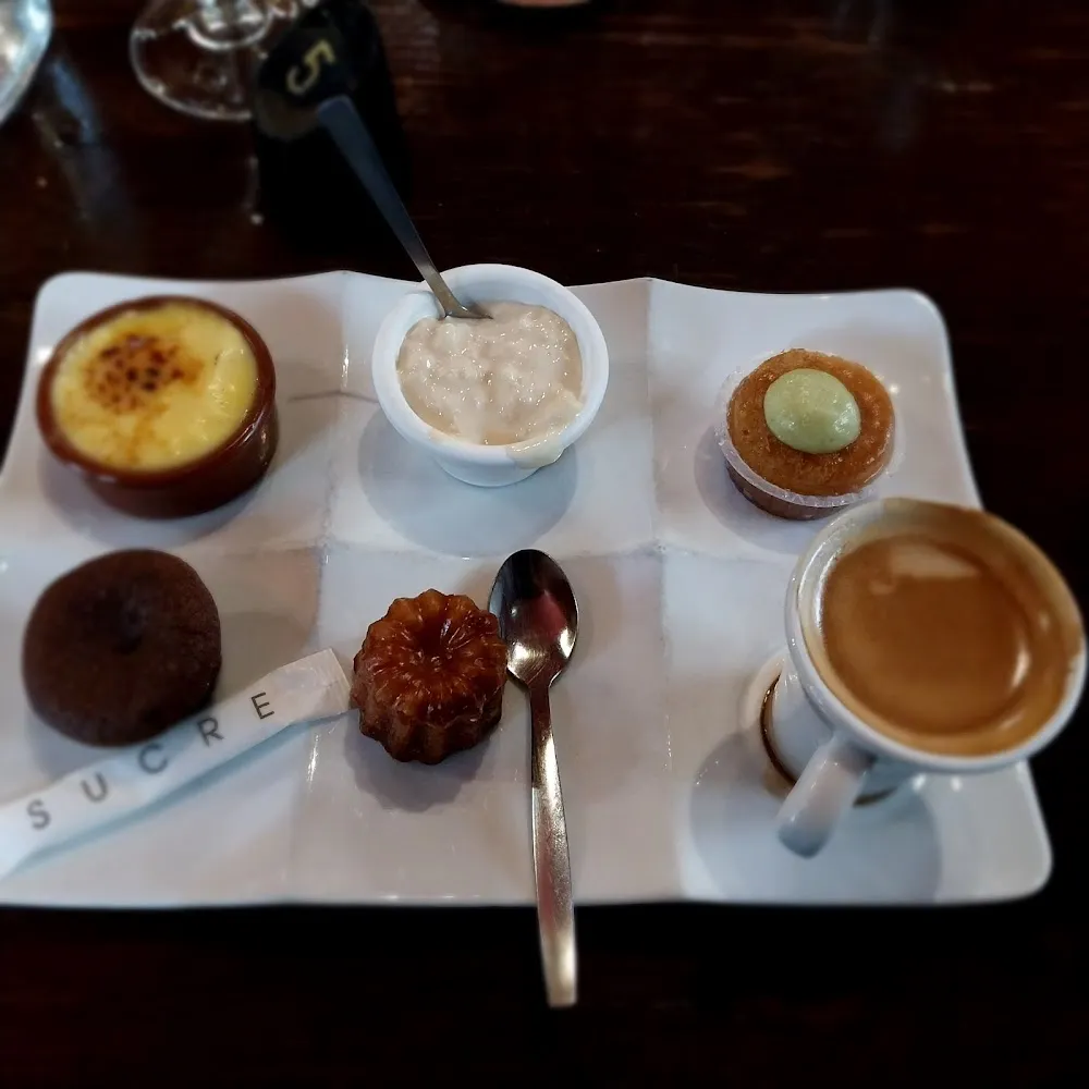 Café Gourmand